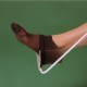 pone-medias-y-calcetines-de-compresion-con-calzador-largo-brevetti
